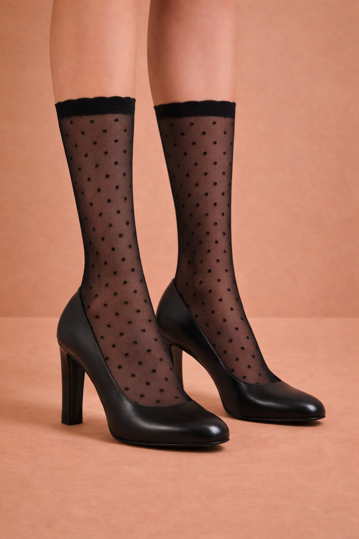 Katia&Bony Dámské Puntíkované ponožky černé