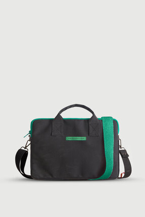 Huge Element Huge Cear Notebook Case Black