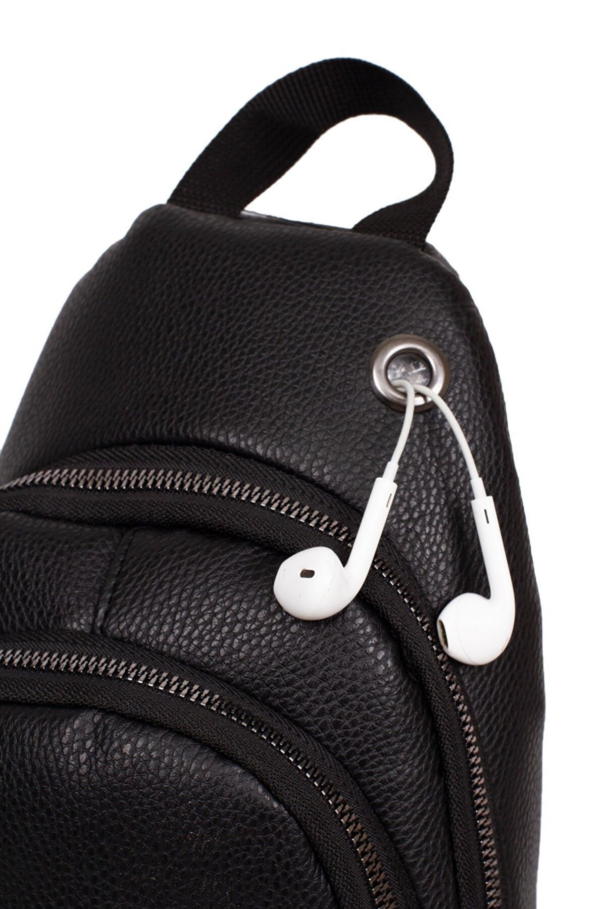 Genel Markalar  Siyah Deri Görünümlü Unisex Yandan Çapraz Sırt Göğüs Bel Çantası, Kulaklık Usb Cep Telefonu Bölmeli - Görsel 3