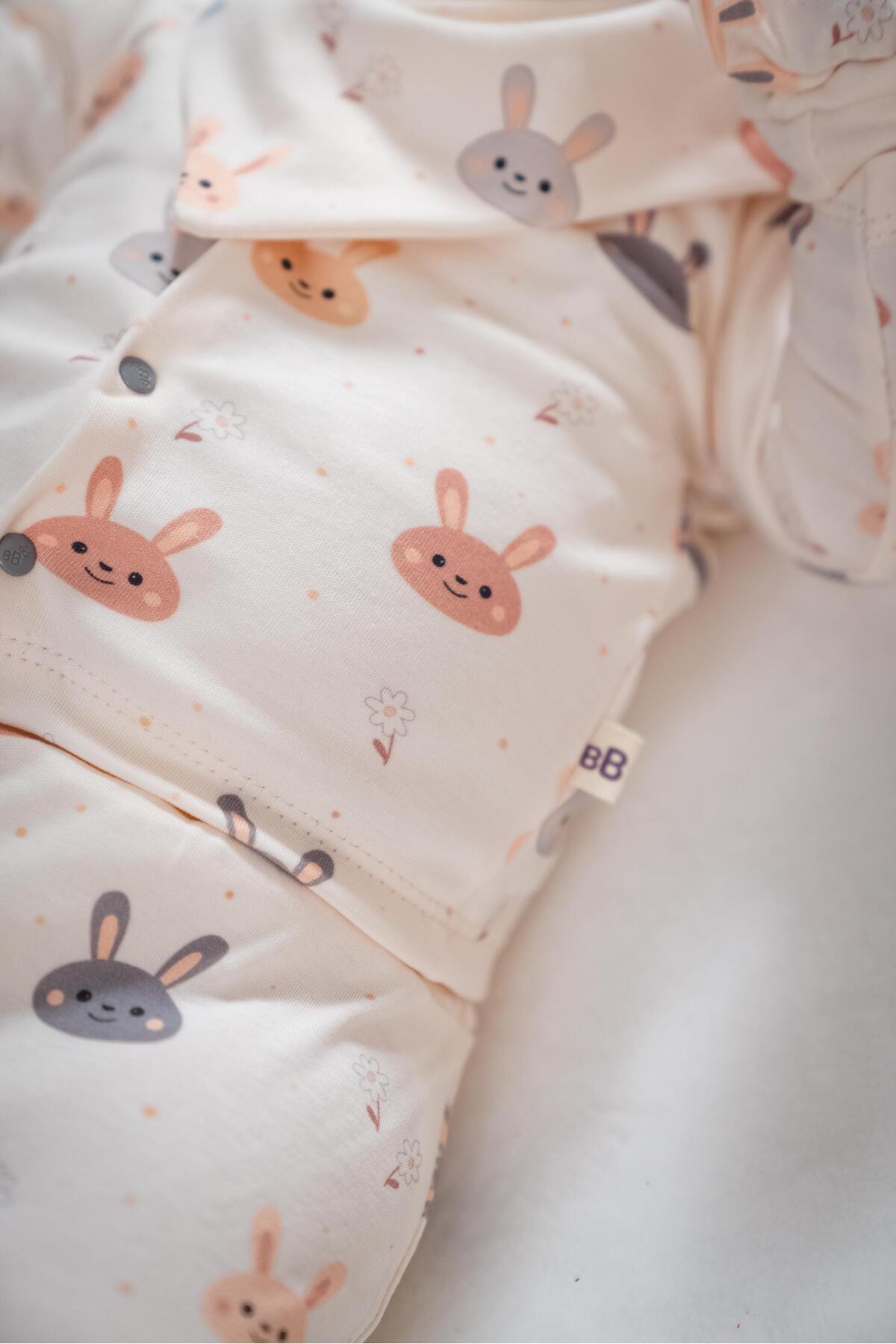 Bubbles Unisex Sevimli Tavşan Desenli Natural 5li Hastane Çıkışı Zıbın Seti fotoğrafı 3 (önizleme)