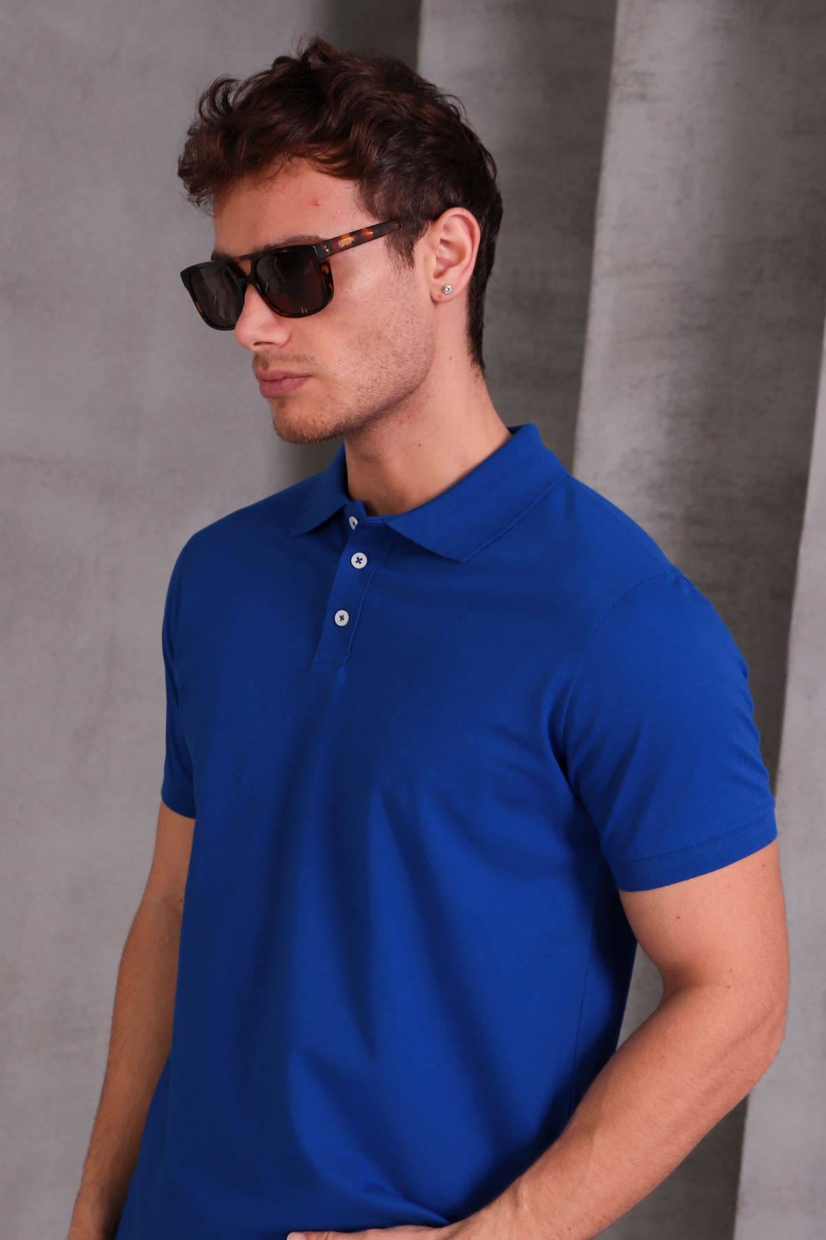 Men's Slim Fit Cotton Soft Breathable Fabric Unfoldable Neck Saxe Blue Polo Neck T-Shirt