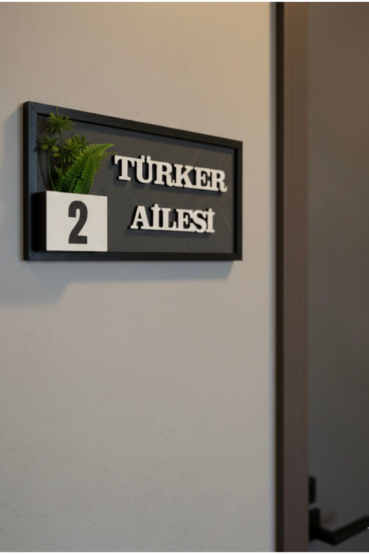 Kişiye Özel Aşhap Kapı Numarası 10x20 cm Antrasit Zemin Siyah Çerçeve