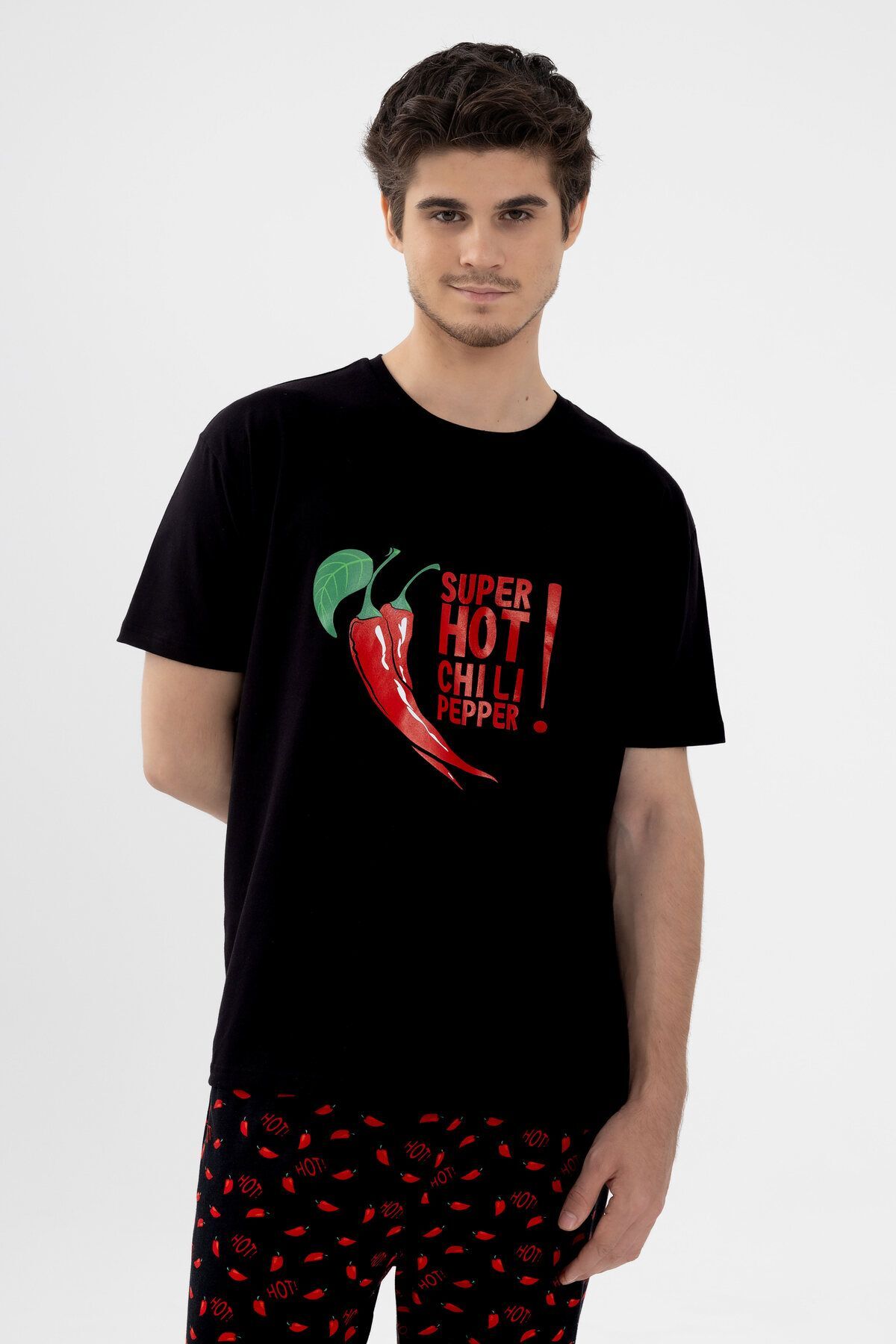 koza iç giyim  Erkek Pamuklu Kısa Kollu Chilli Baskılı Cep Detaylı Pijama Takımı