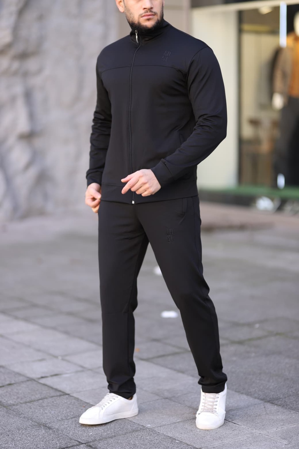 New Season Comfortable Fit Men's Black Tracksuit