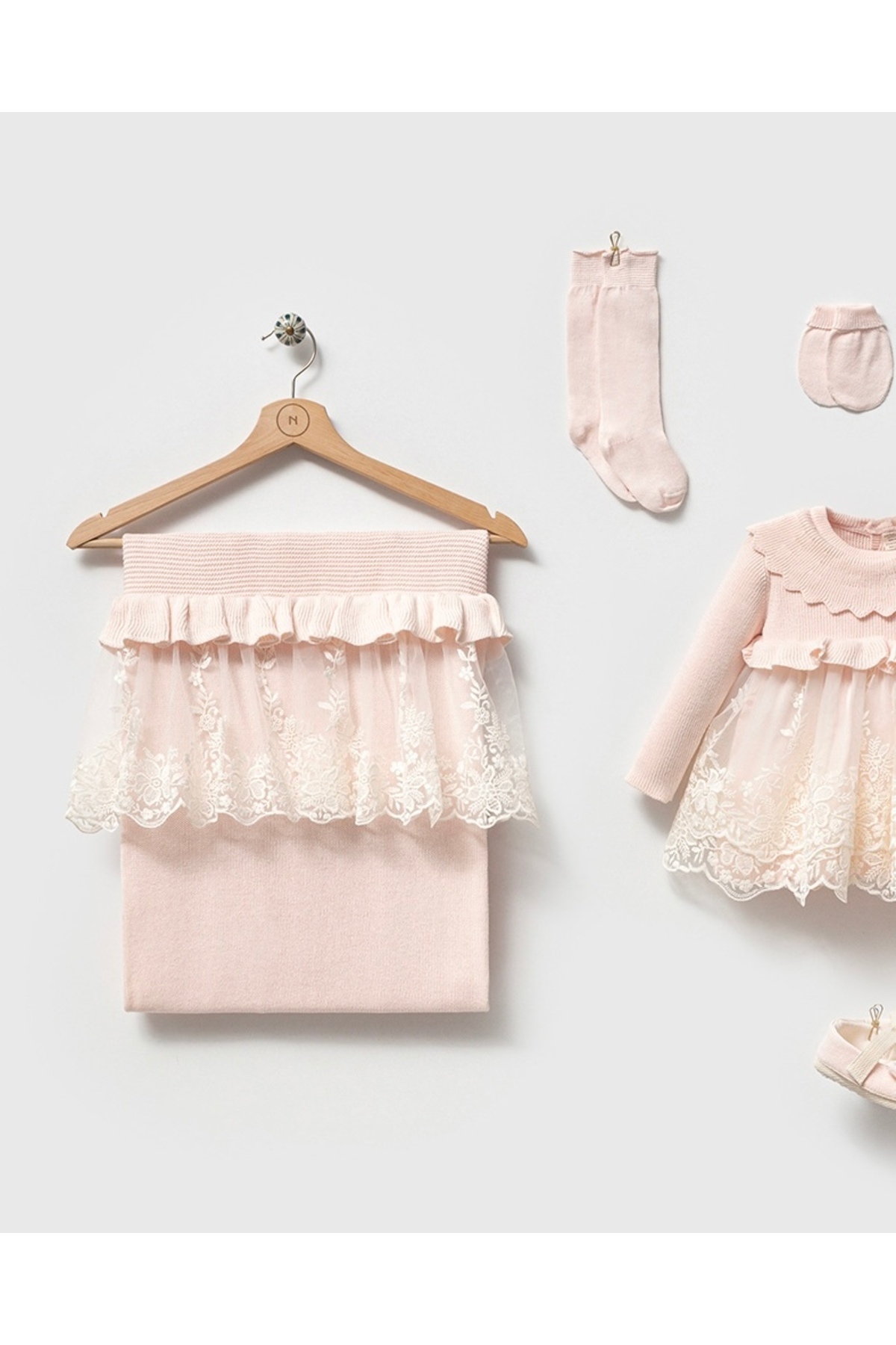 Mert Baby Diana Prenses Triko Organik 6'lı Hastane Çıkış Seti %100 Pamuk Yenidoğan Kız Bebek fotoğrafı 3 (önizleme)