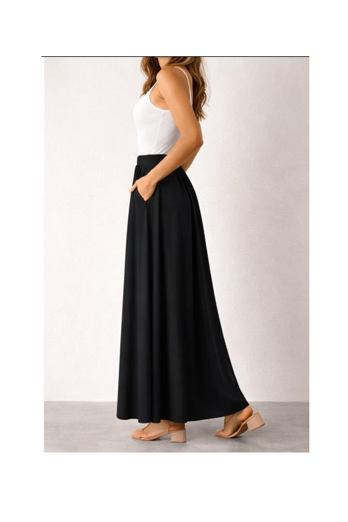 memetti m şekil  Kadın Siyah Beli Lastikli Cepli Double Bilek Boy Etek - Görsel 2