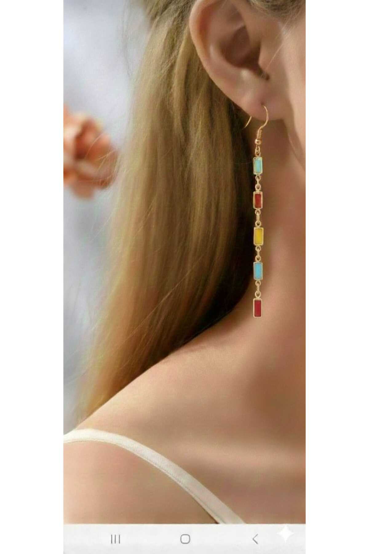 Stylish Women's Earrings with Gold Swing Colored Gemstone - MODEL 3