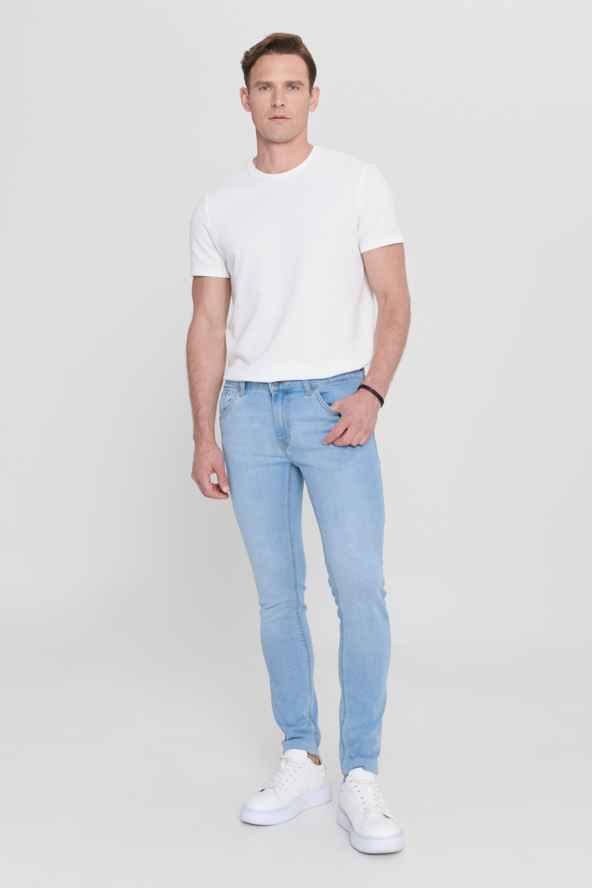 AC&Co / Altınyıldız Classics  Erkek Buz Mavisi Ekstra Slim Fit Dar Kesim Rıss Pamuklu Esnek Denim Jean Kot Pantolon