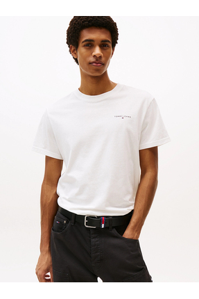 Tommy Hilfiger TJM Dar Kesim Göğüs Logolu Erkek Beyaz T-shirt DM0DM21780YBL