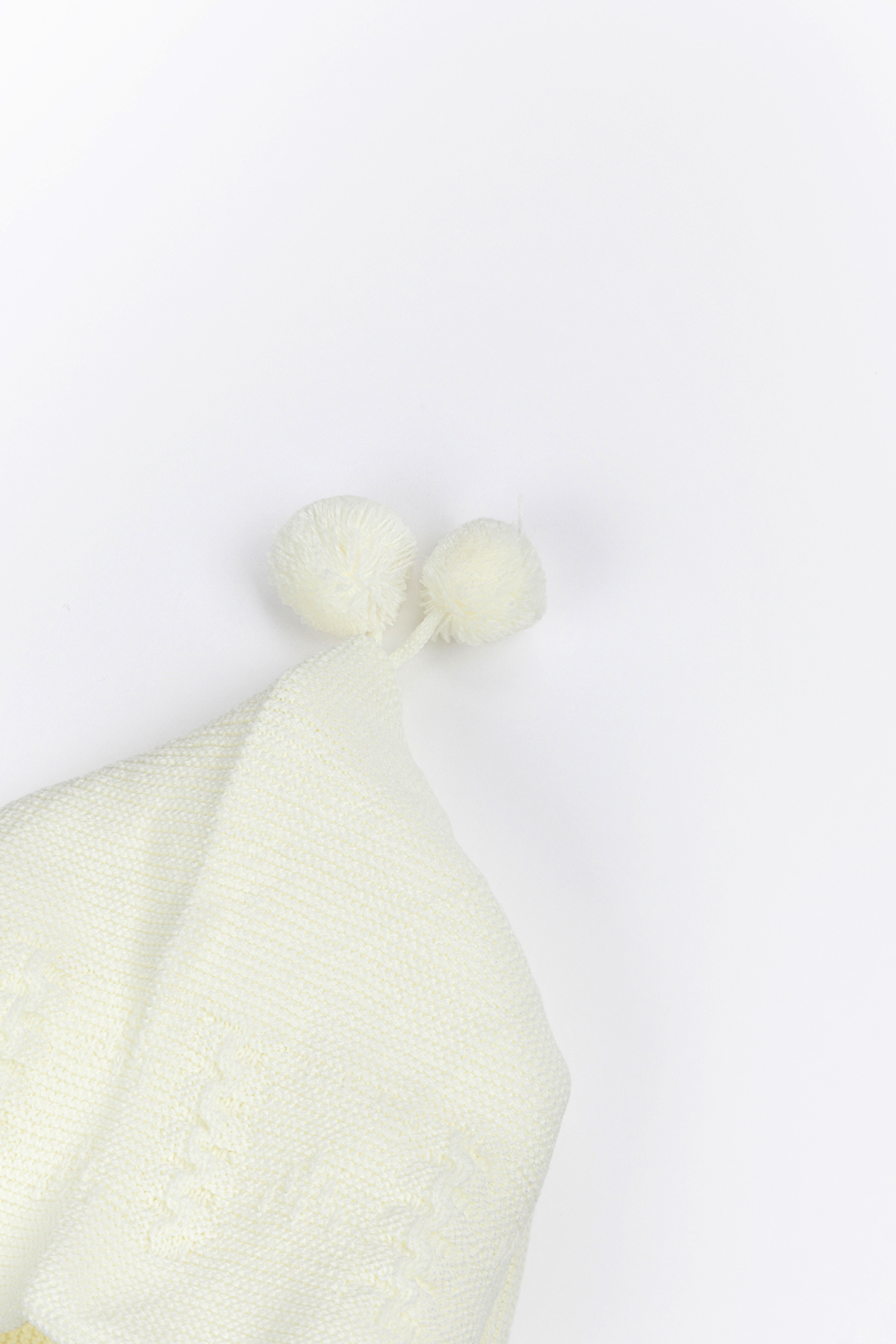 Lui Baby Yenidoğan Kapüşonlu Triko Unisex Ponponlu Bebek Hırka 0/6 Ay fotoğrafı 3 (önizleme)