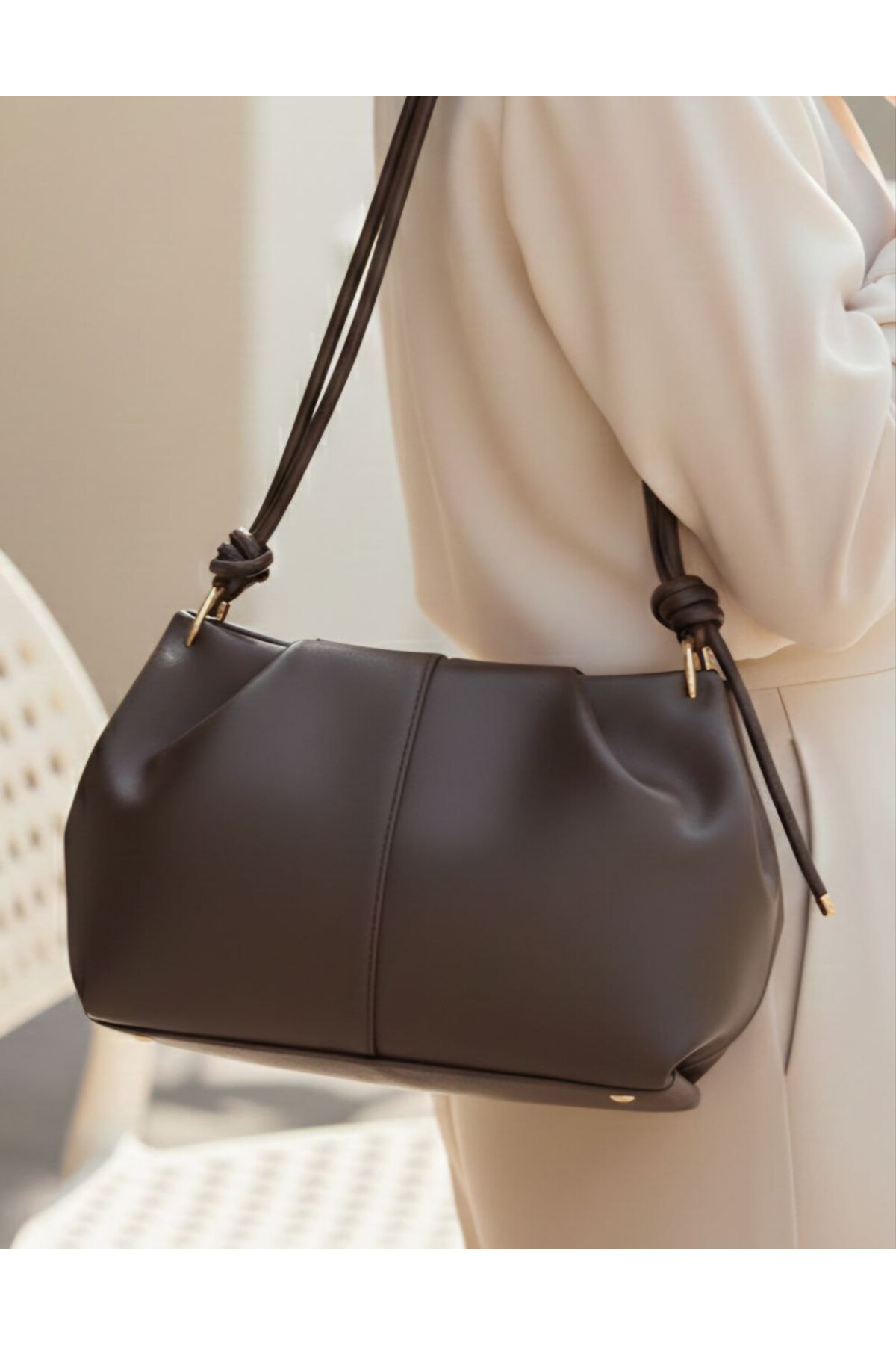 women's bitter coffee hand and shoulder bag