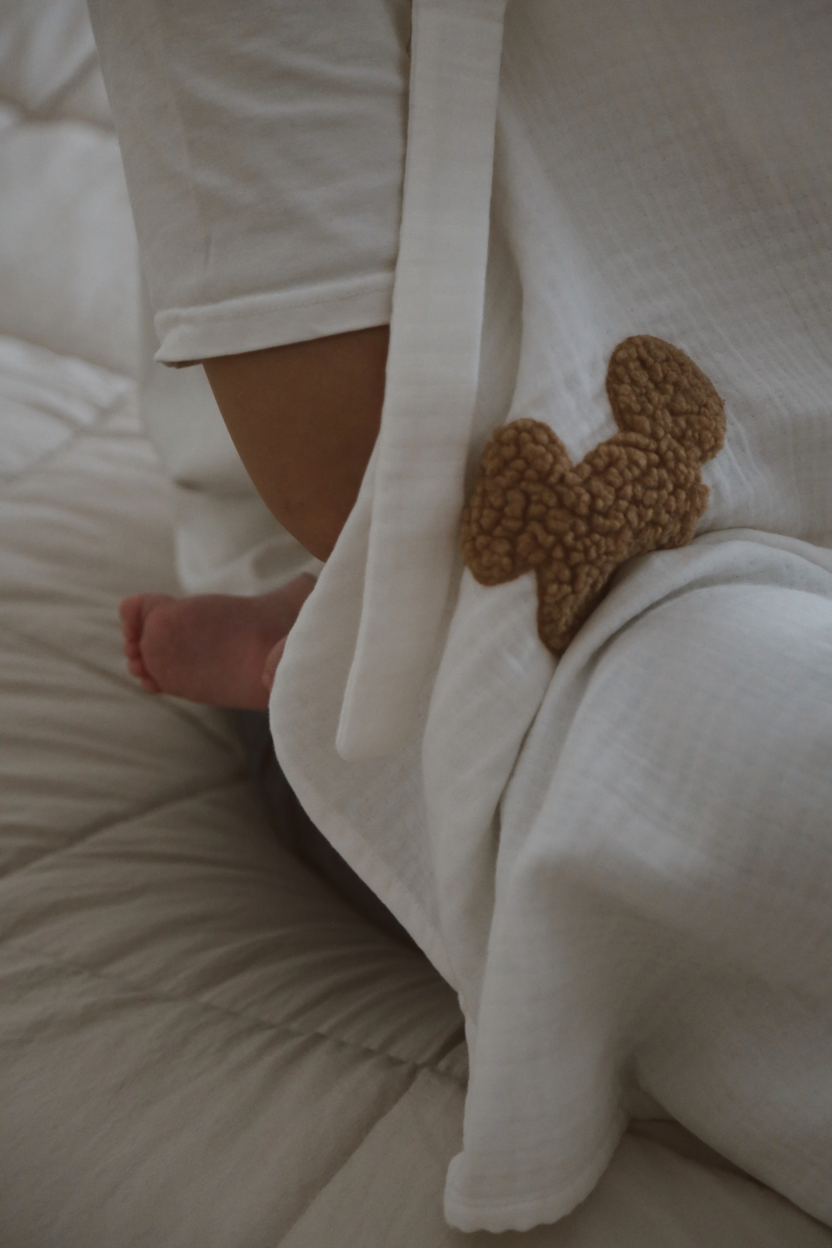 dery baby TAŞIMAK SİHİRDİR DERY BABY DÖRT KAT MÜSLİN TEDDY SOURİS EMZİRME ÖNLÜĞÜ fotoğrafı 5 (önizleme)