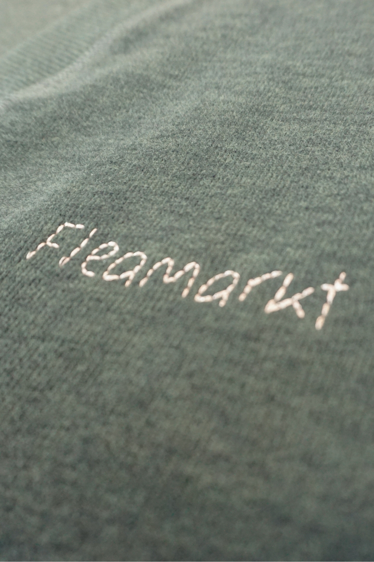 FLEAMARKT Erkek Selanik Kumaş Ön Nakışlı Örme Cep Detaylı Oversize Haki Melanj Hırka görsel 3