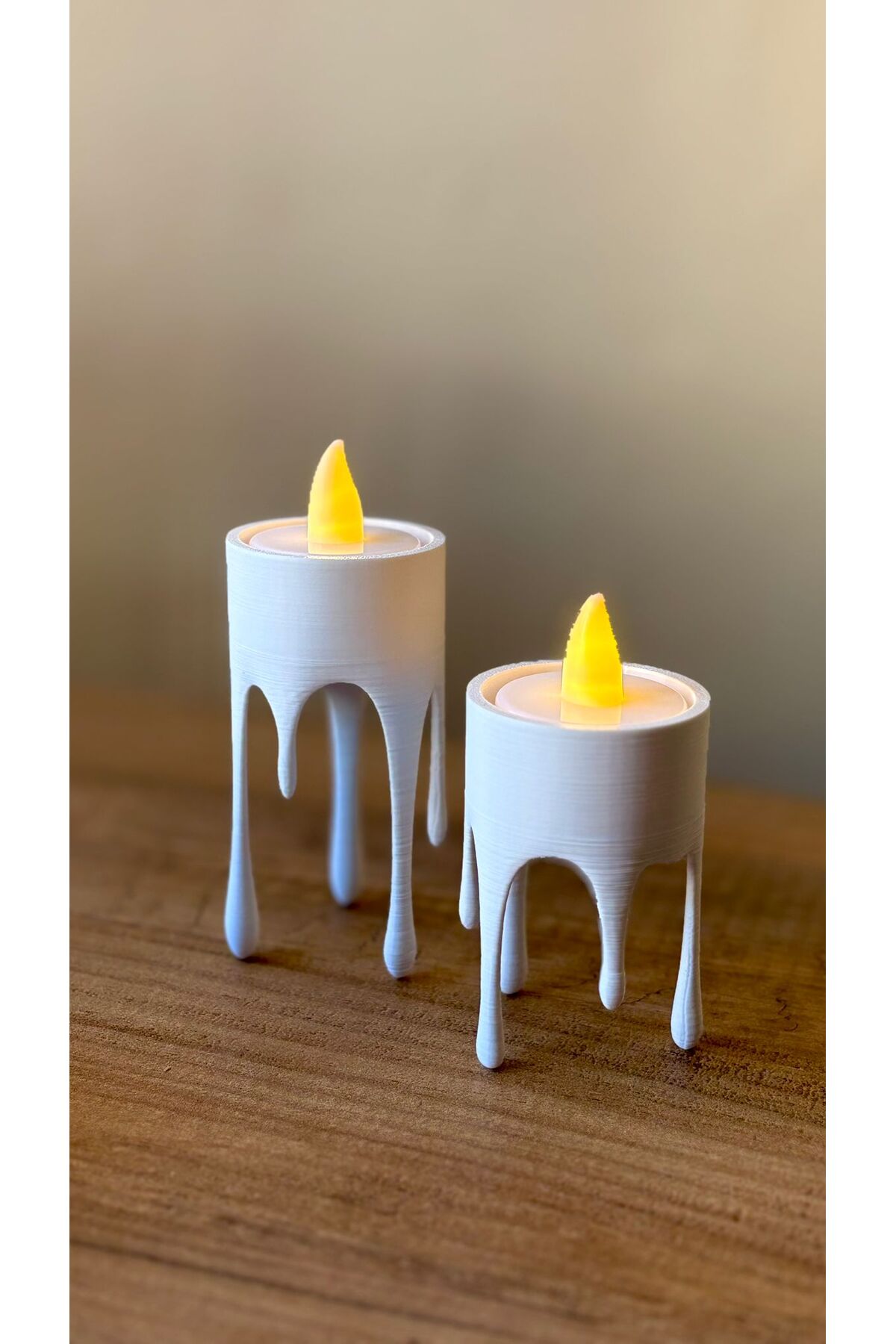 Decorative Flying 2-Piece Candle Holder Set ( Led tealight candle gift)