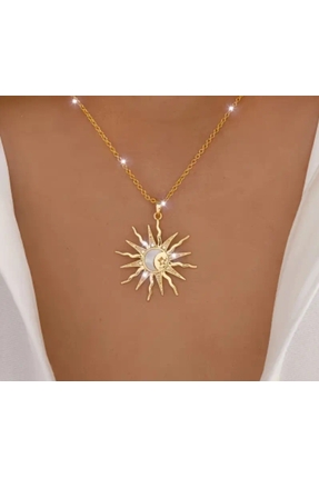 Novamtrend Ay Güneş Figürlü Altın Renk Şık Kolye