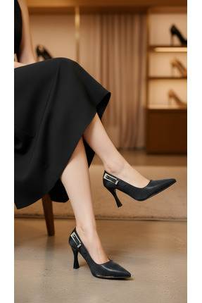 Altın Pabuç Kadın Topuklu Ayakkabı - Siyah Stiletto, Gardırobun Vazgeçilmez P...
