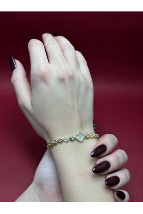 Heyzıl Accessoire Zarif Yonca Figürlü Zirkon Taşlı Kadın Bileklik