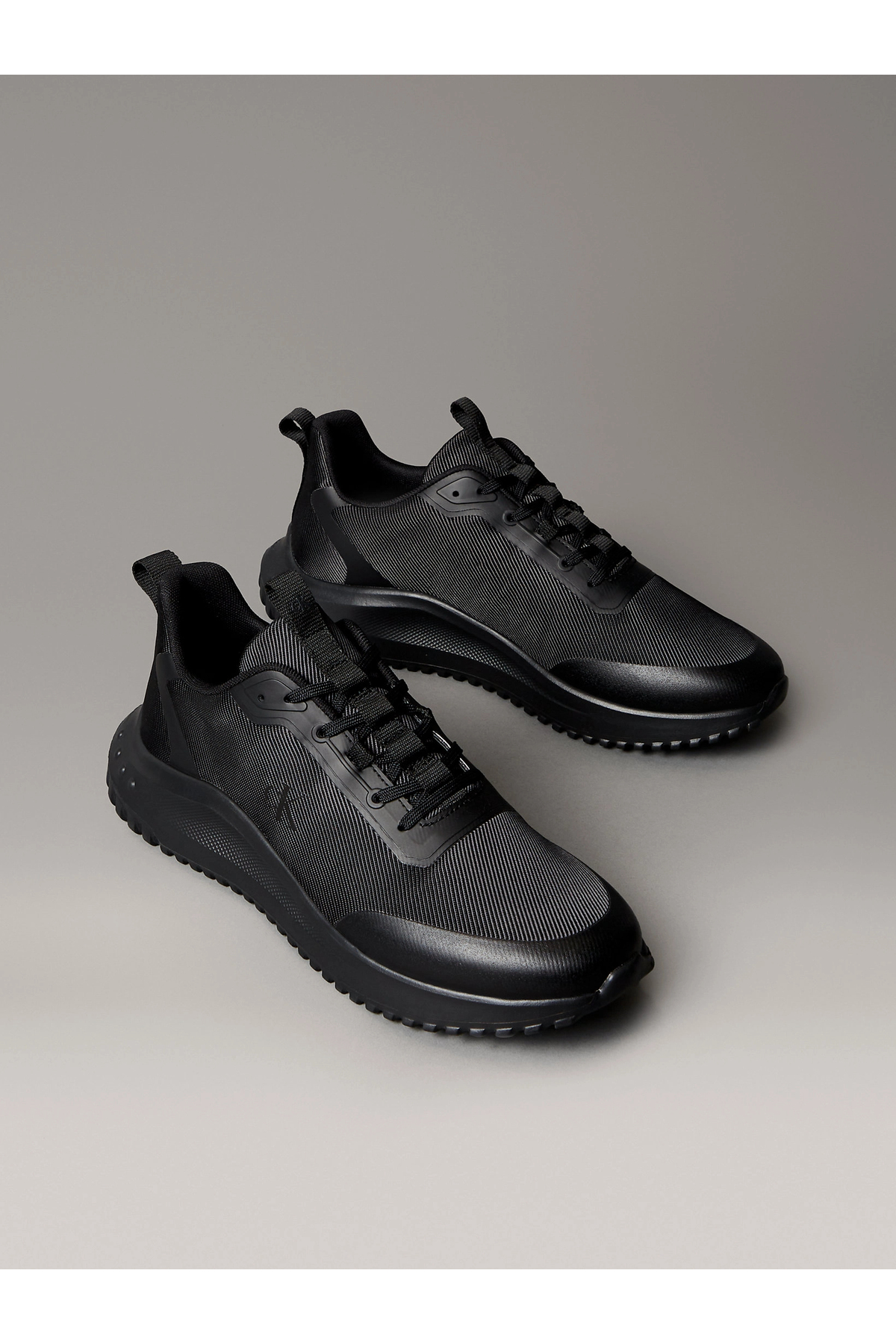 Calvin Klein  EVA Runner Bağcıklı Materyal Karışımlı Erkek Siyah Sneaker YM0YM01442-0GJ - Görsel 2