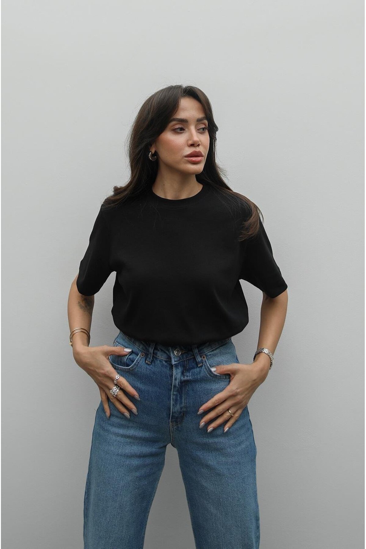 Havoş  Siyah %100 Pamuk Bisiklet Yaka Tişört - Görsel 4