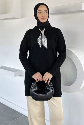 GÜLSE Fularlı Triko Kazak