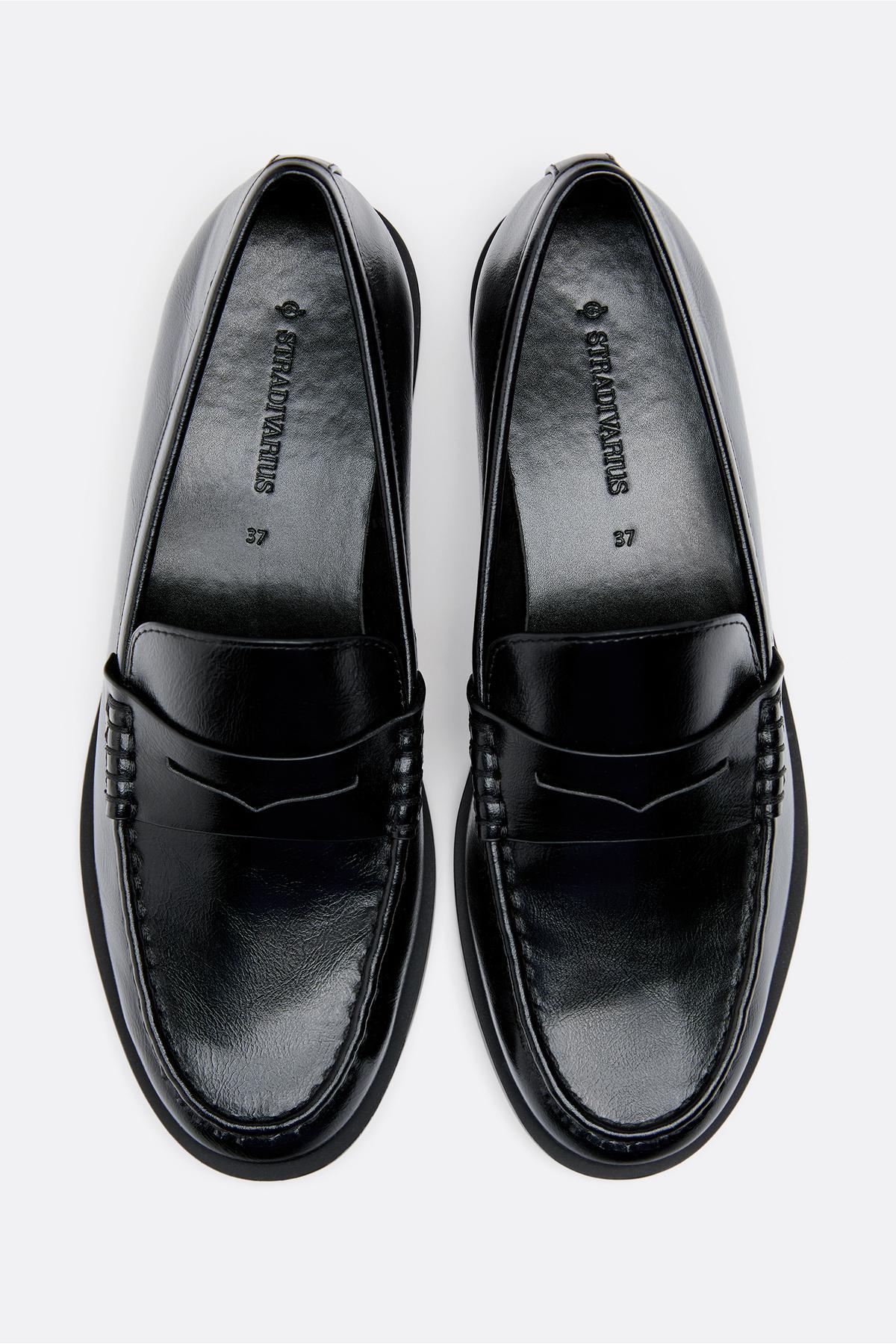 Stradivarius  Siyah suni deri makosenler - Görsel 3