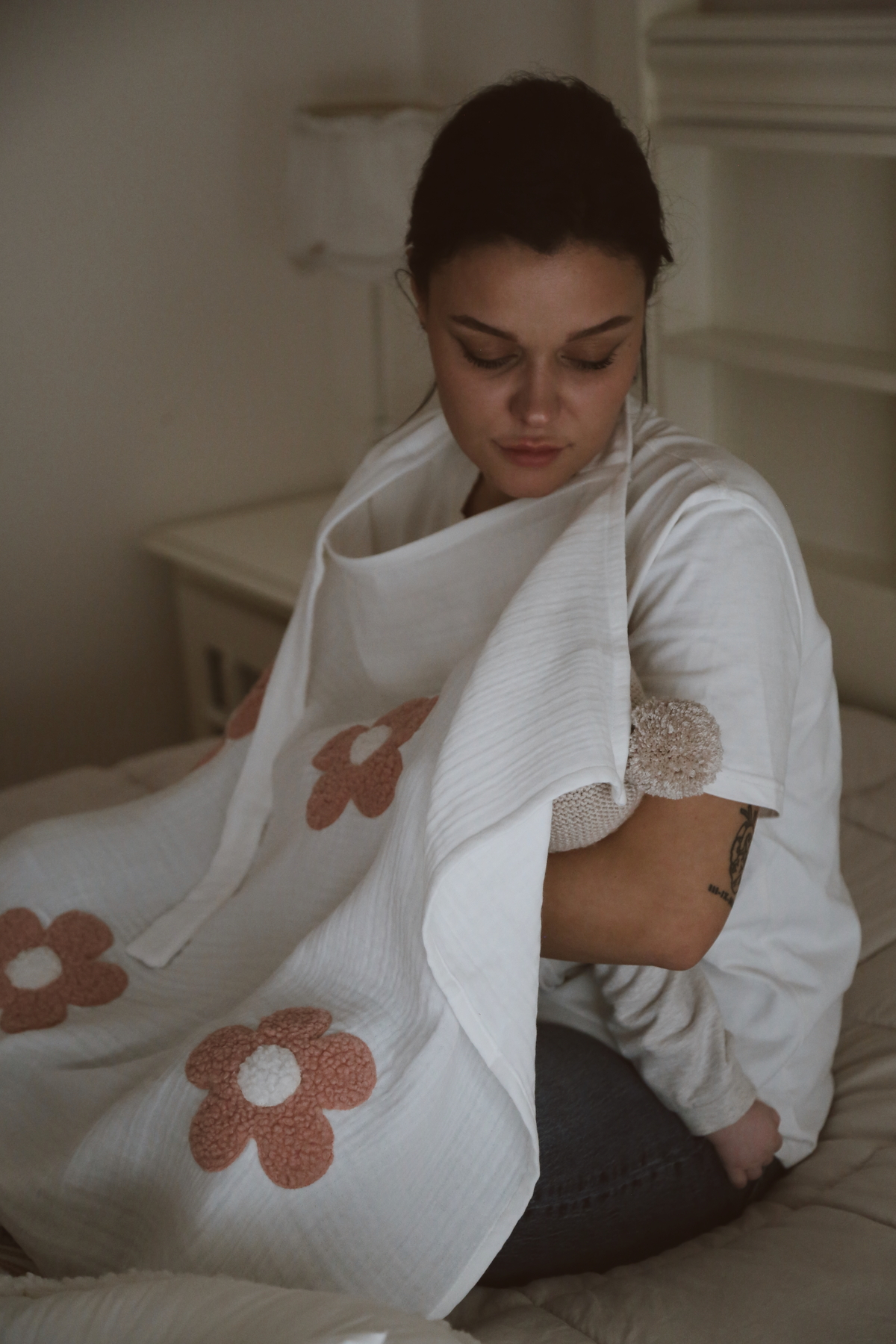 dery baby TAŞIMAK SİHİRDİR DERY BABY DÖRT KAT MÜSLİN TEDDY PUDRA PAPATYA EMZİRME ÖNLÜĞÜ fotoğrafı 6 (önizleme)