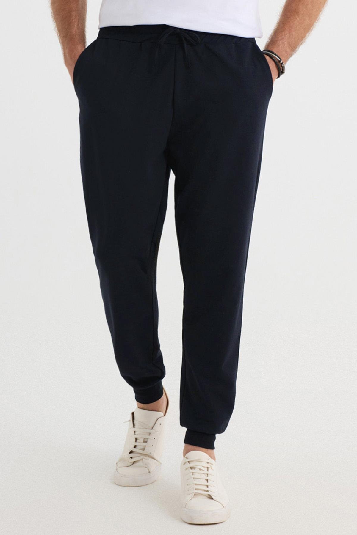 Tudors  Erkek 3'lü Paket Lacivert-Gri-Siyah Regular Fit Beli Bağcıklı Jogger Cepli Lastikli Paça Eşofman Alt - Görsel 2