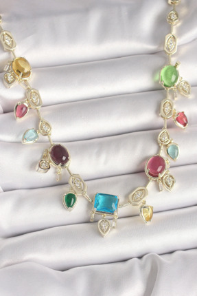 shopwave Pirinç Gold Renk Renli Zirkon Taşlı VIP Seri Kadın Kolye