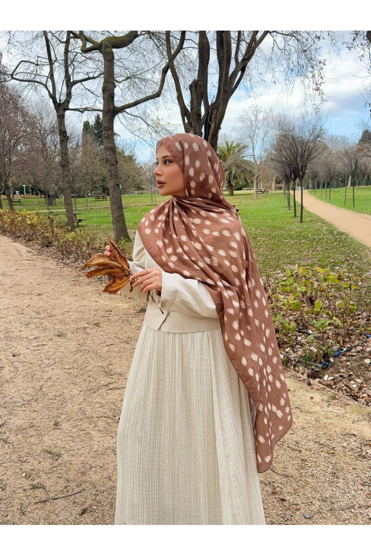 Mira İpek  Ceylan Bambi Desenli Pamuk Soft Şal ps202