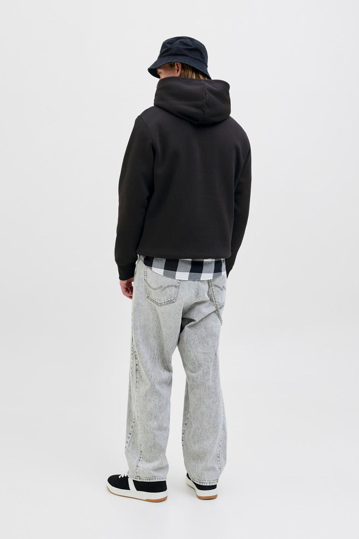 سویشرت مردانه لایسنس دار- تحت لیسانس آستین بلند | جک اند جونز Jack & Jones TYCCAED001B439CFB2E26B900 - تصویر 4