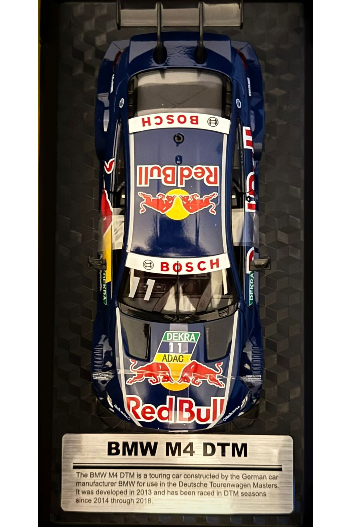 HOBBİEZ WORLD CCA Cool Chic Auto 1:24 Ölçek BMW M4 DTM Red Bull