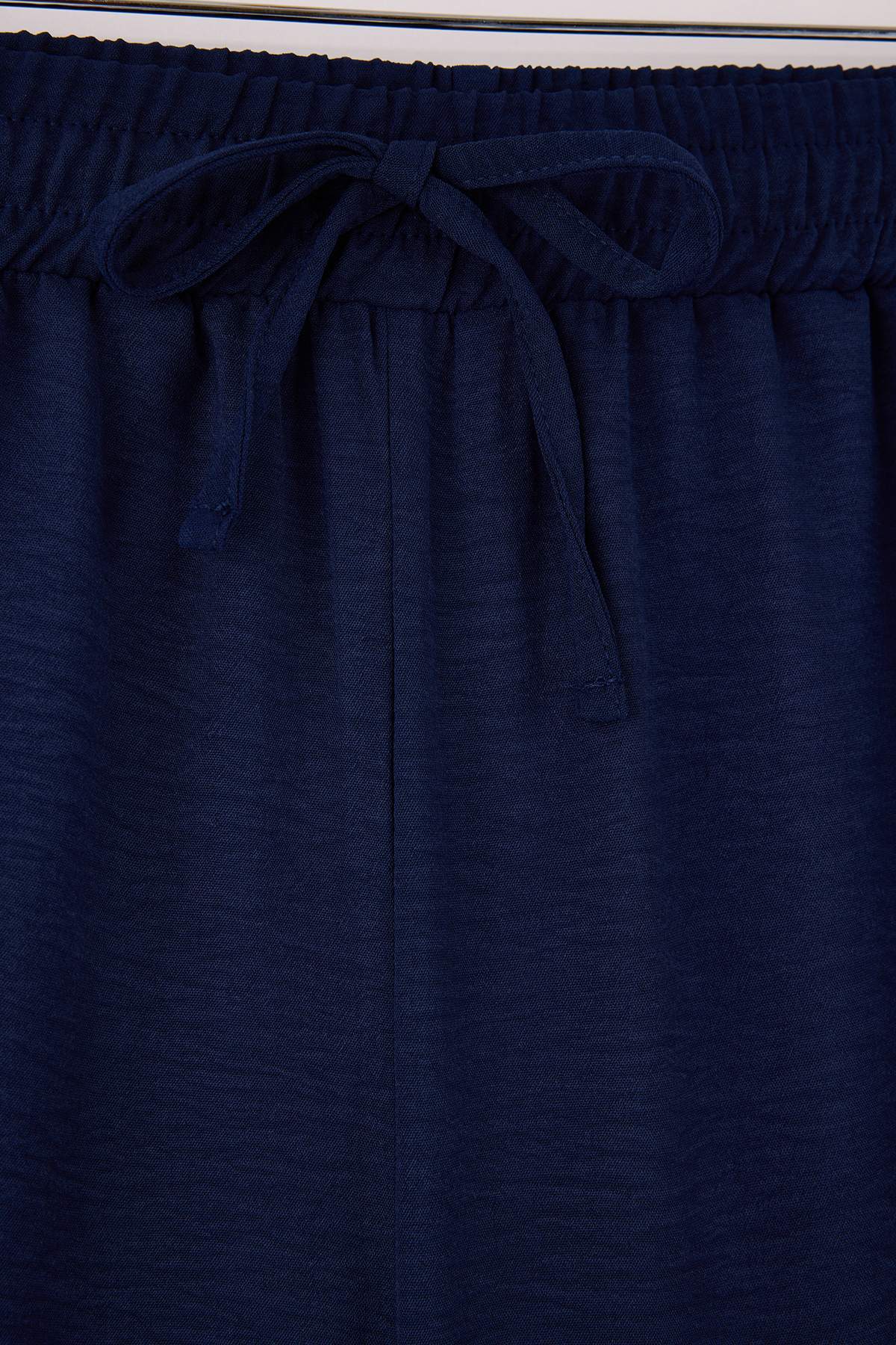 Trendyolmilla  Lacivert Wide Leg Bol Paça Dokuma Pantolon TCTSS22PL0240 - Görsel 6