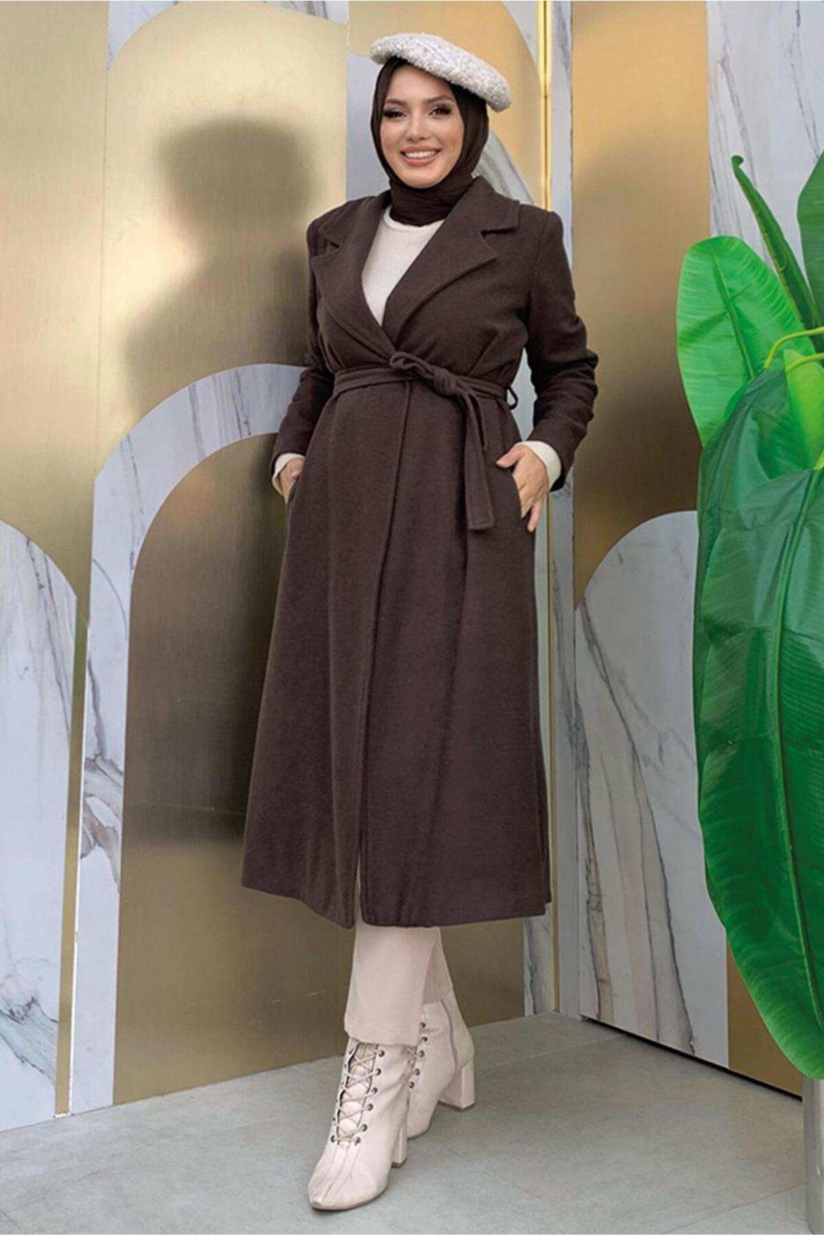 TRENDTESETTÜR  KADIN KAHVE KUŞAKLI KAŞE KABAN T 9157