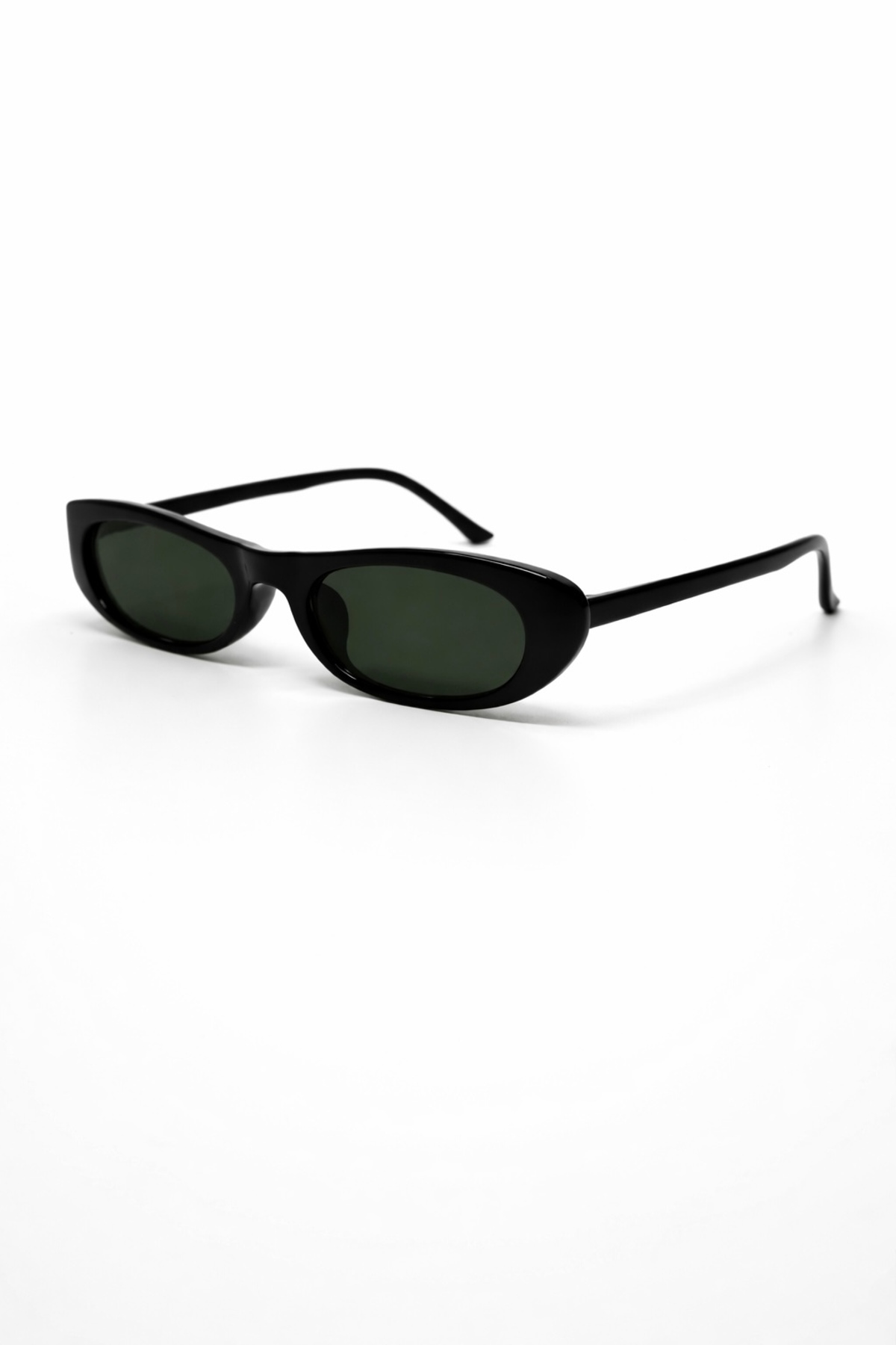 Eyesofia Laurent Slim Tasarım Ince Uv400 Unisex Siyah Yeşil Güneş Gözlüğü görsel 3