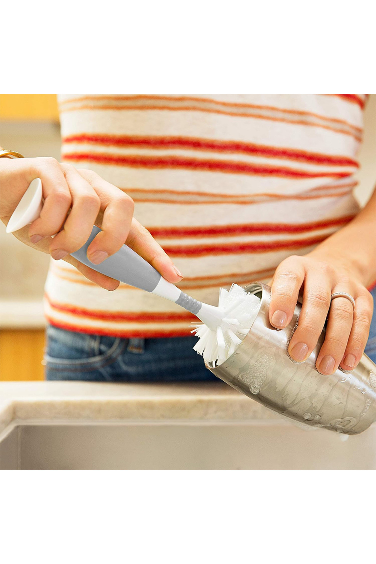 Munchkin Bristle 2’si 1 Arada Biberon ve Şişe Fırçası | Vakumlu Taban | Gri fotoğrafı 6 (önizleme)