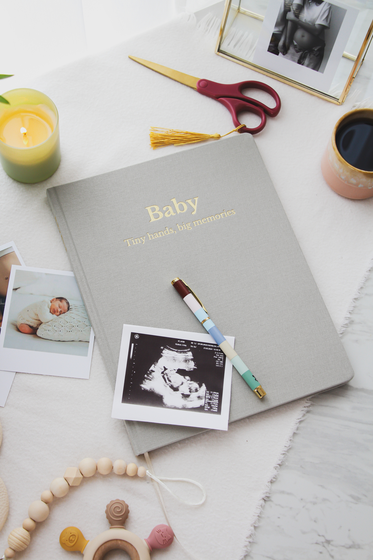 Memories & more Bebek Anı Defteri - Keten Kumaş Kapak & Altın Yaldız Baskılı fotoğrafı 3 (önizleme)