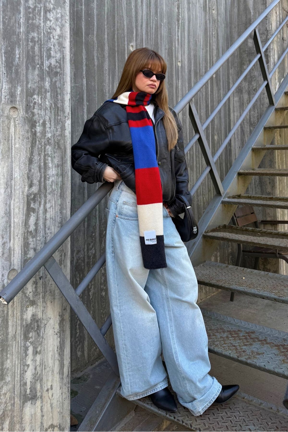 bases.  Mavi Bol Kesim Baggy Jean - Görsel 8