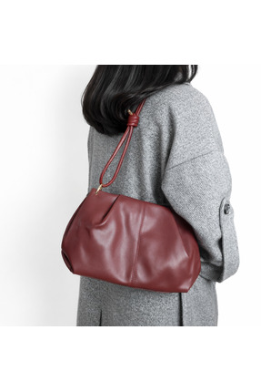 JUST WOMAN Kadın Bordo Ayarlanabilir Askılı Suni Deri Orta Boy Omuz Çapraz Çanta
