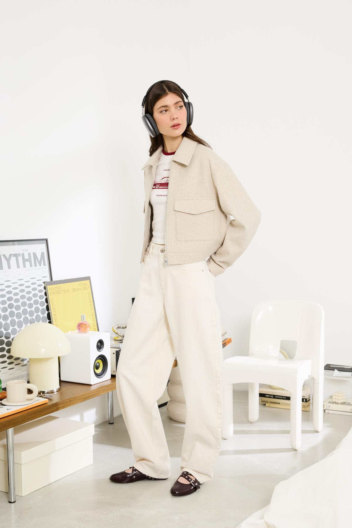 Bershka  Crop kesim yumuşak ceket - Görsel 4