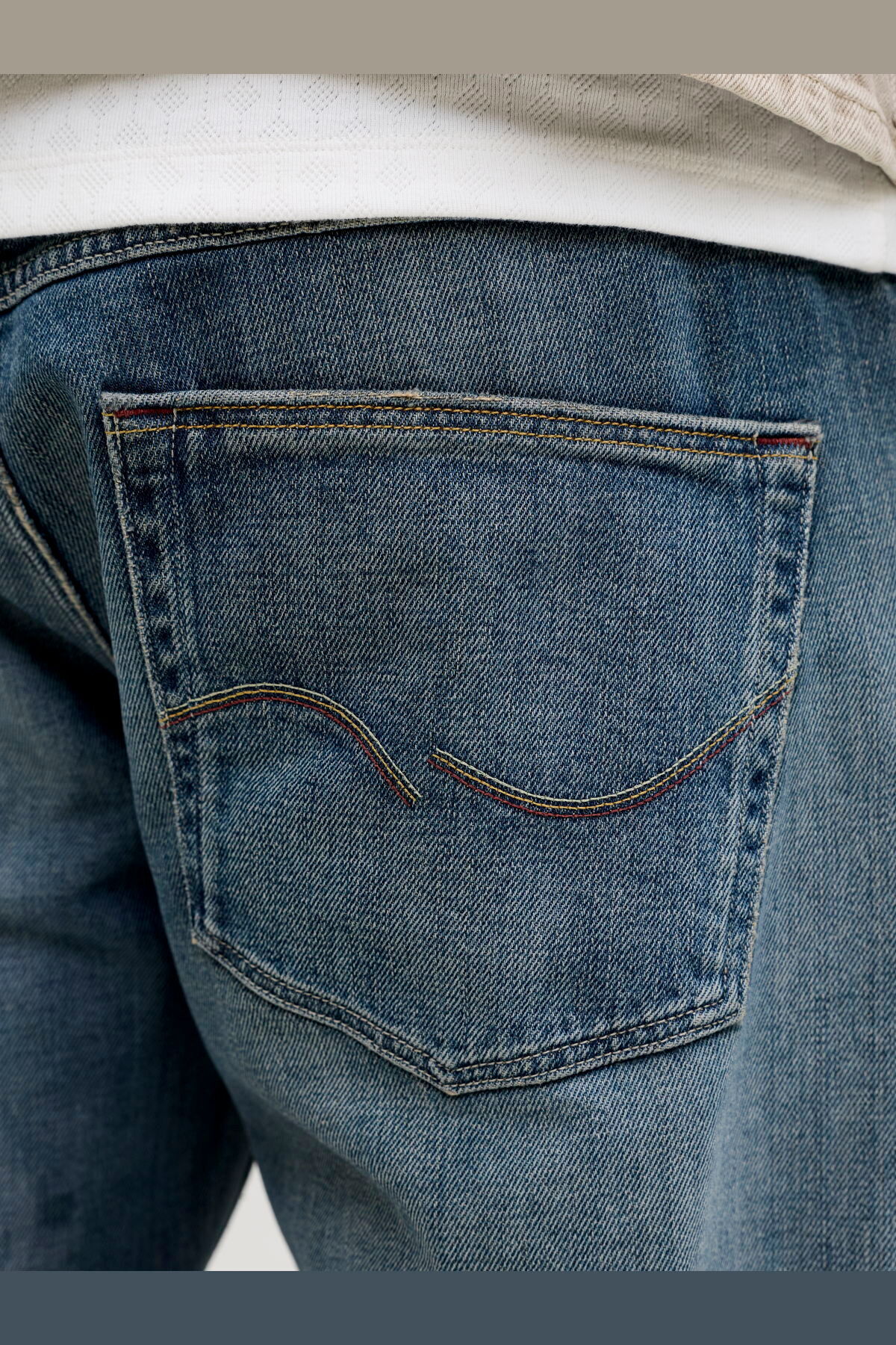 شلوار جین مردانه راسته فاق نرمال | جک اند جونز Jack & Jones 12291631 - تصویر 8