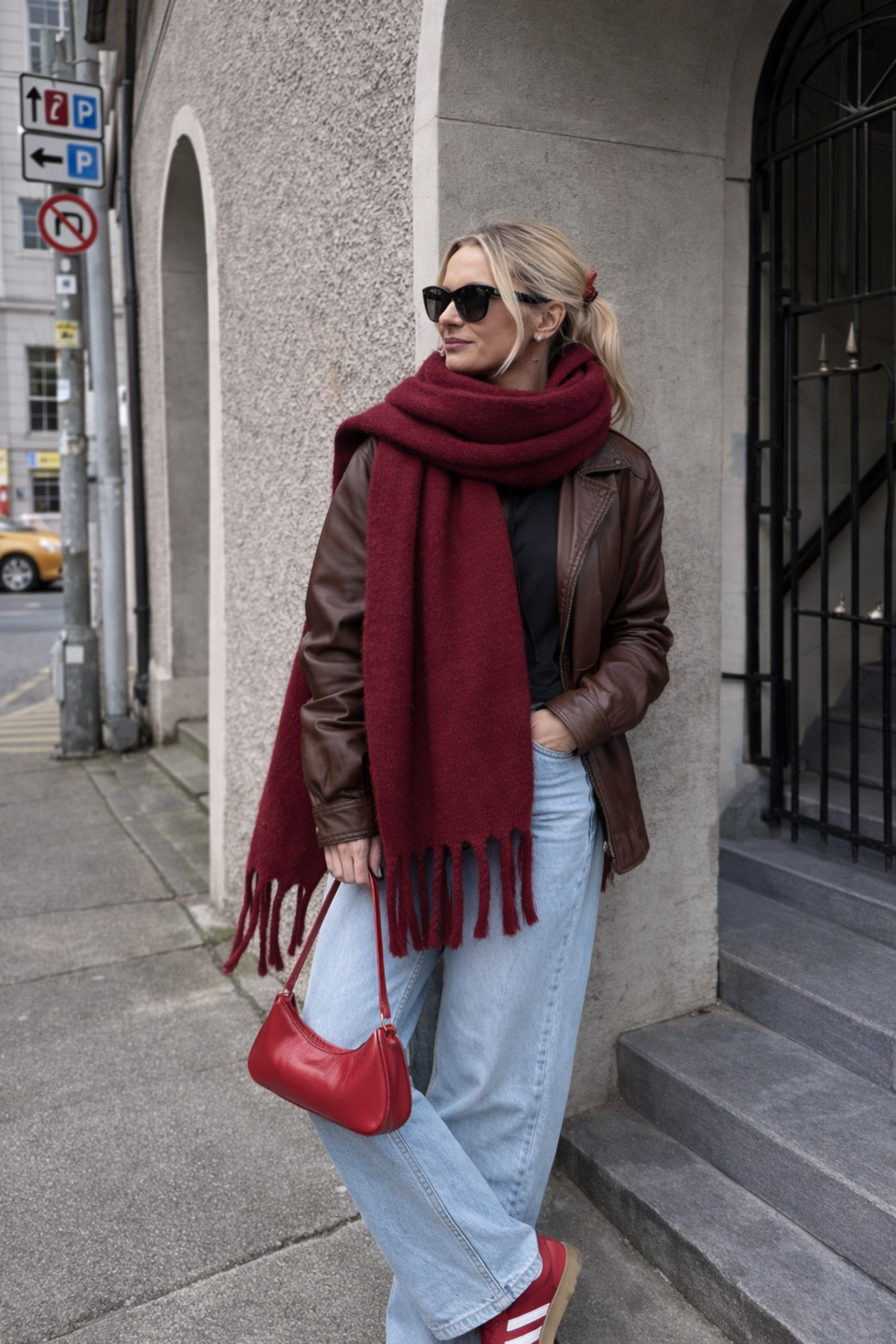 Wega Moda  İthal Puffy Cherry Atkı Şal Omuz Şalı - Büklümlü Atkı Şal - Puffy Cherry Yumuşak Omuz Şalı - Bordo - Görsel 3