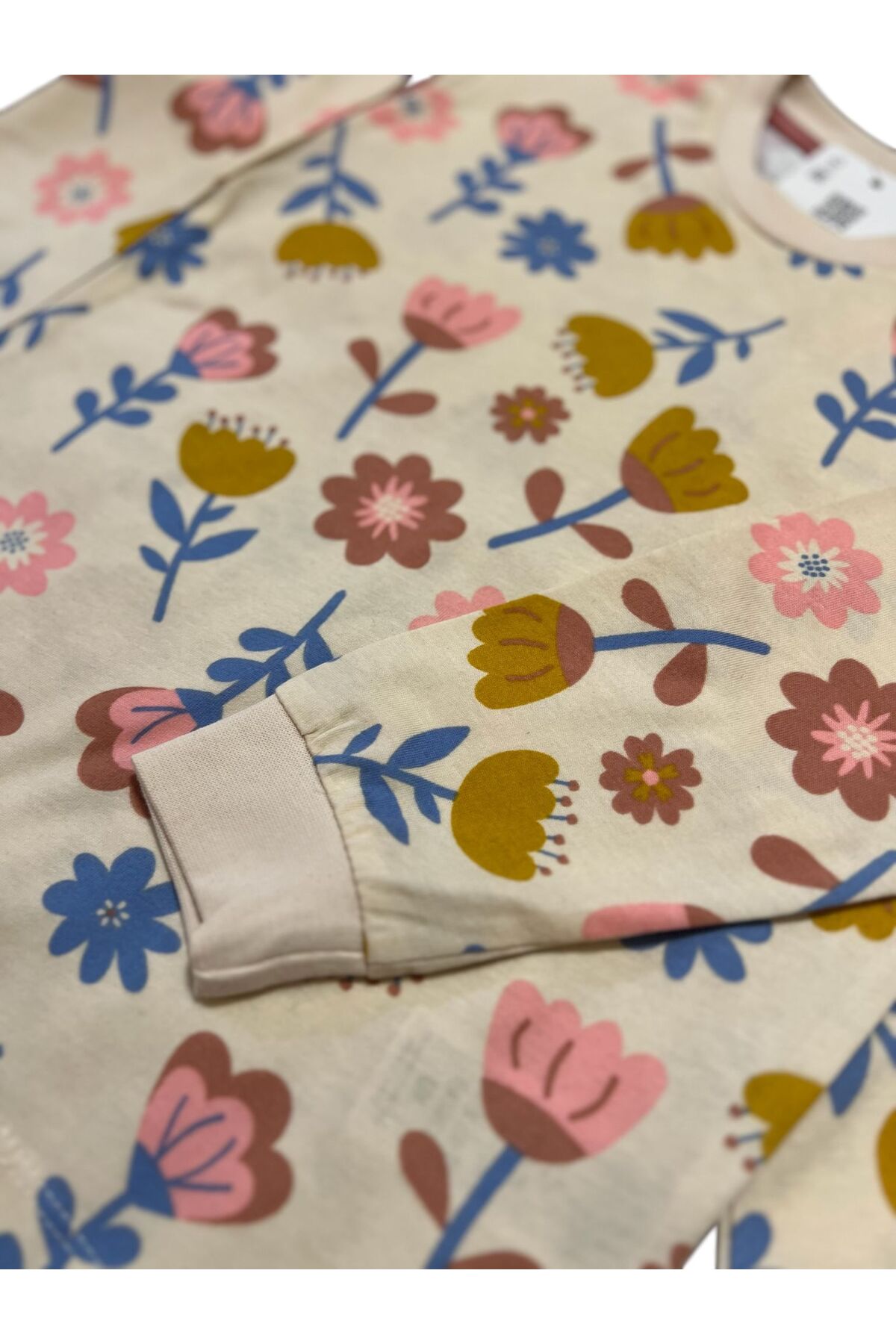 İsobel Kids ÇİÇEKLİ DESENLİ %100 PAMUK SÜPREM KUMAŞ UZUN KOL KIZ ÇOCUK PİJAMA TAKIMI fotoğrafı 6 (önizleme)