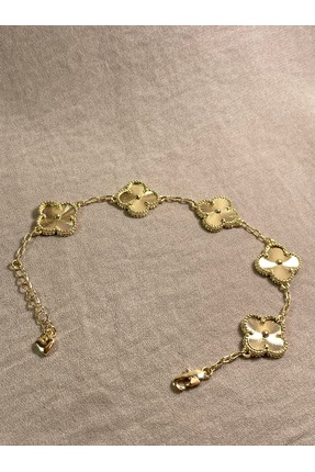 Pienza&Co. Kadın Gold Çelik Büyük Boy Gösterişli Yonca Figürlü Bileklik - Kar...