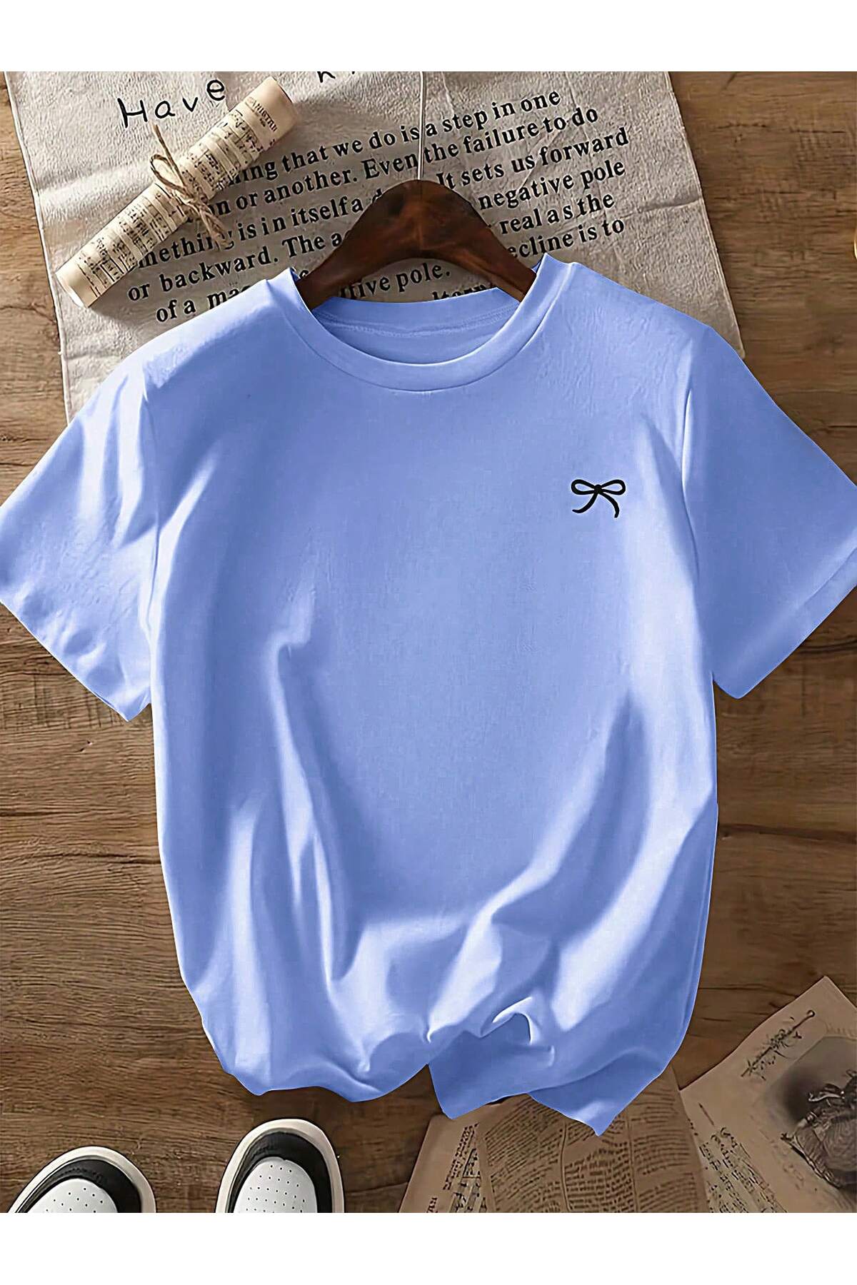 ZİYMO Γυναικείο μπλουζάκι με στάμπα φιόγκου και λαιμόκοψη ποδηλάτου