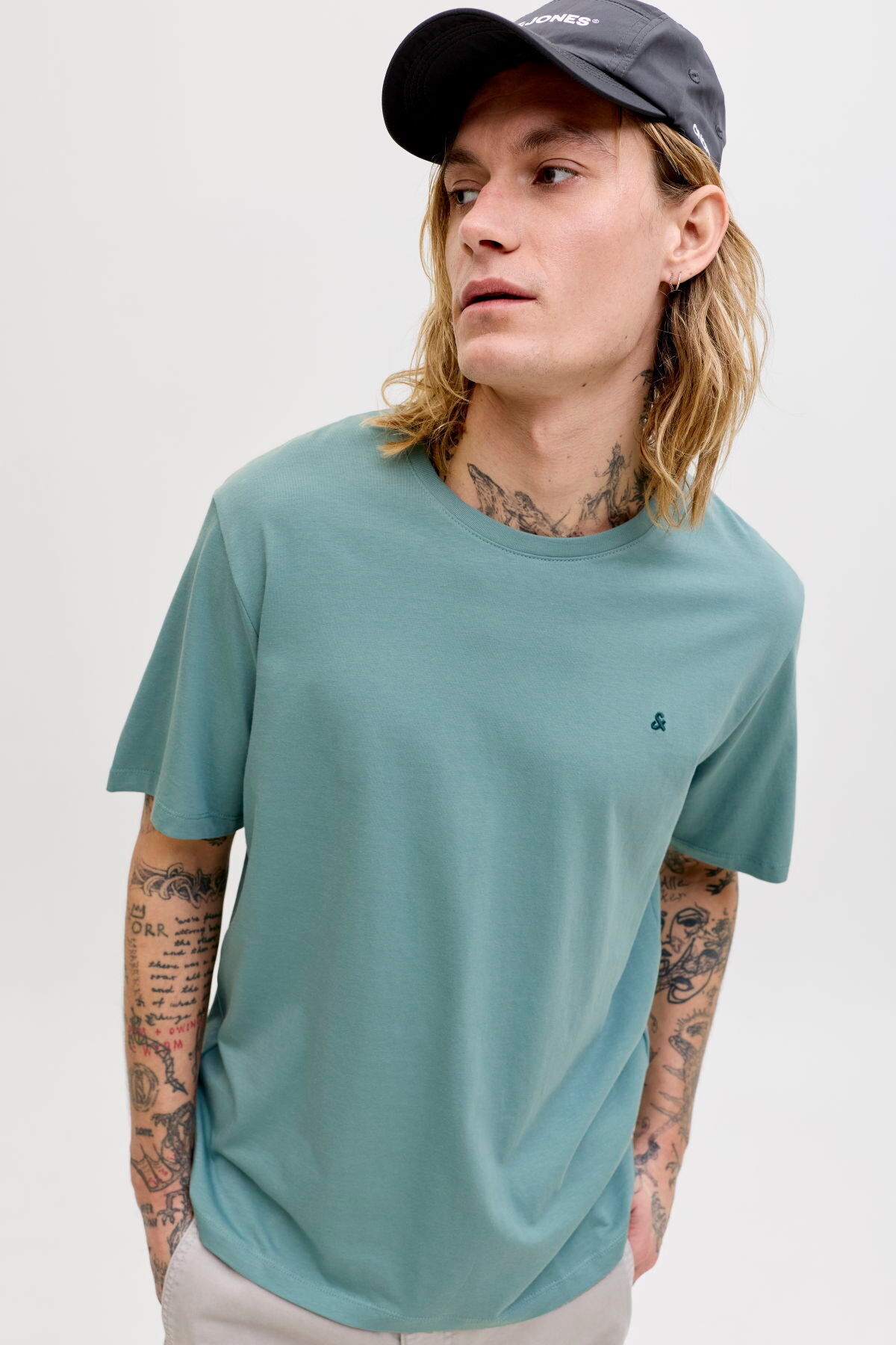تیشرت مردانه گلدوزی شده آستین کوتاه | جک اند جونز Jack & Jones 12245087 - تصویر 4