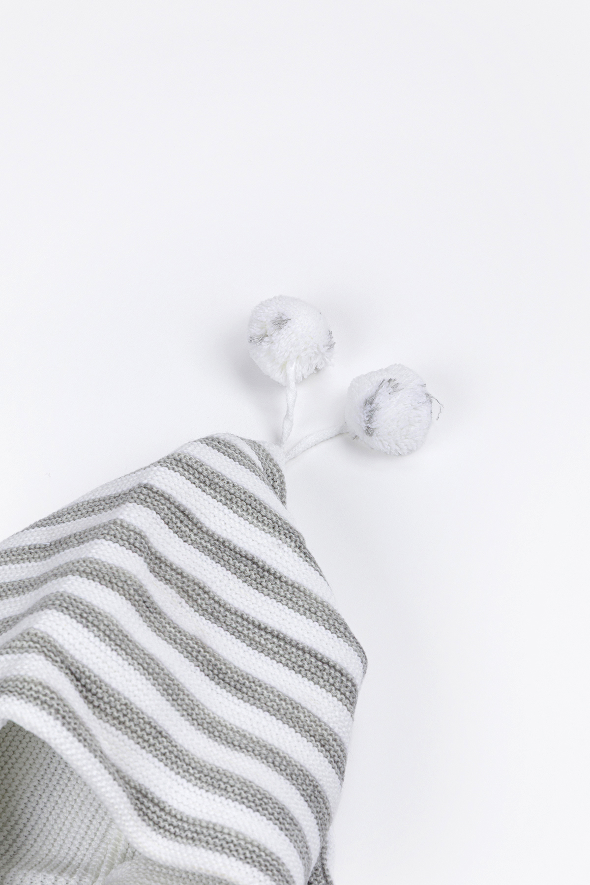 Lui Baby Yenidoğan Kapüşonlu Triko Unisex Ponponlu Bebek Hırka 0/6 Ay fotoğrafı 3 (önizleme)