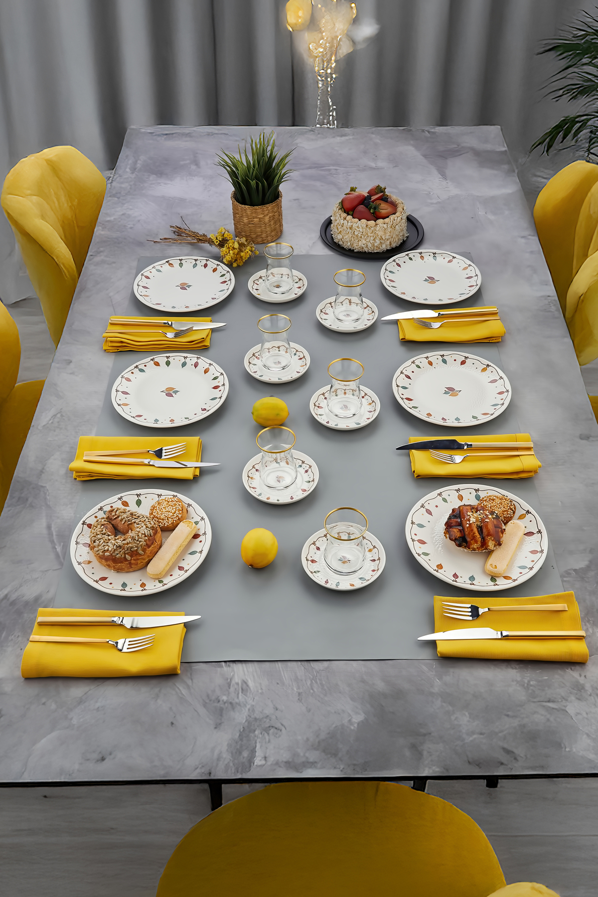 ers erbaşlar Colorful Floral Gold Decorated 18-Piece Cake Serving and Tea Set