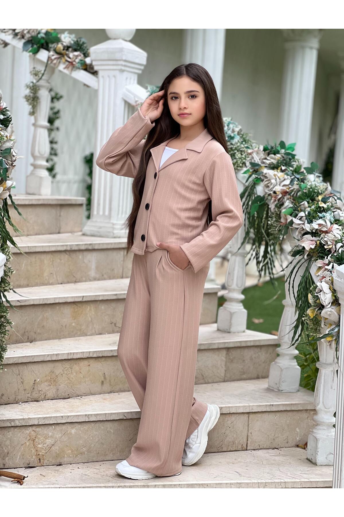 KOKOŞ BEBEK Kız Çocuk Ceket Pantolon Takım – Cepli Düğme Detaylı Piliseli Pantolon (6-16 Yaş) | 31596 fotoğrafı 5 (önizleme)