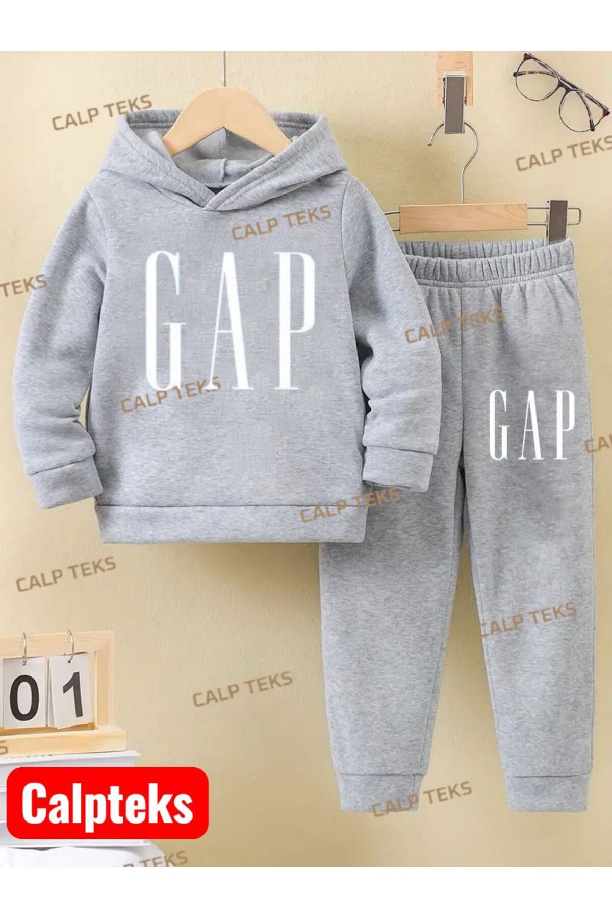 CALP TEKS G-A-P Дебел памучен детски спортен екип с качулка, с печат