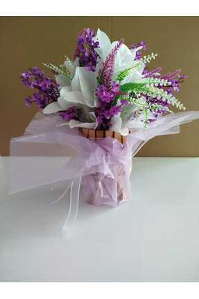 Handmade Zambak ve Kırçicekleri ile dizany edilmiş ahşap dekorlu saksı